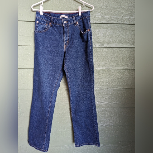 Levi's 550 Relaxed Fit Boot Cut women's size 8 - Picture 2 of 8